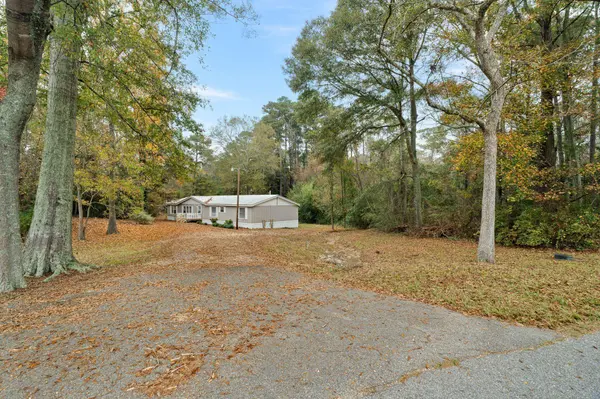 145 Northeast Dr., Laurel, MS 39443