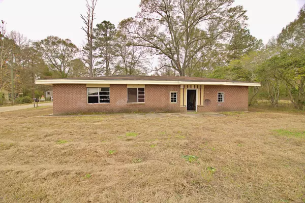 508 E Main St., Lumberton, MS 39455
