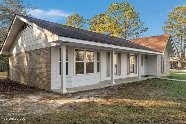 1013 Parker, Hattiesburg, MS 39402
