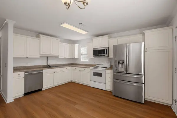 205 Hawthorne Dr., Hattiesburg, MS 39402