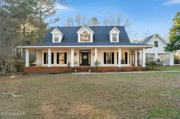 143 Red Roan Road, Hattiesburg, MS 39402