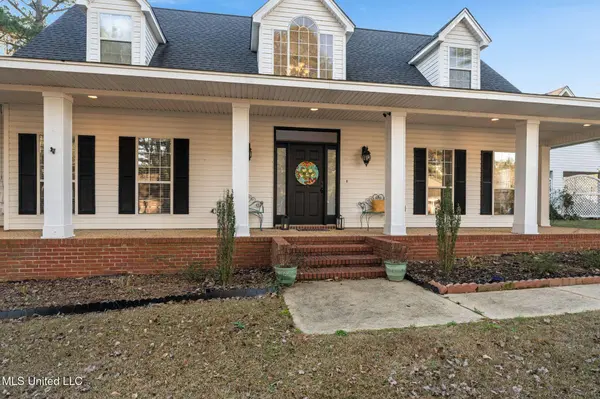 143 Red Roan Road, Hattiesburg, MS 39402
