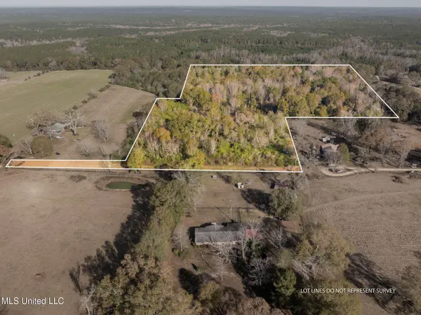 340 E Bond Road, Wiggins, MS 39577