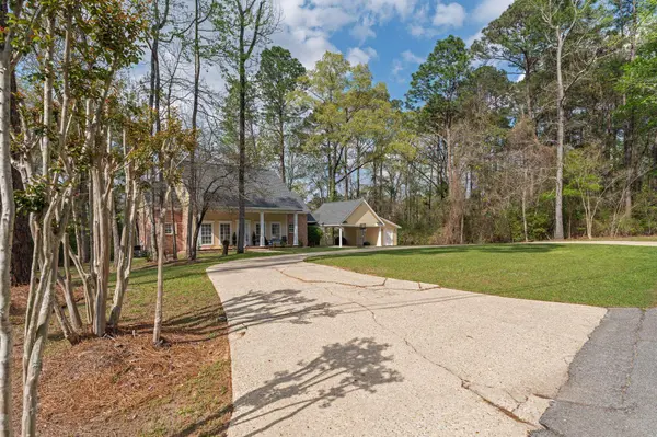 22 Dunleith, Hattiesburg, MS 39402