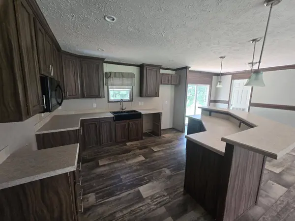 847 Ridge Alley Rd., Lumberton, MS 39455