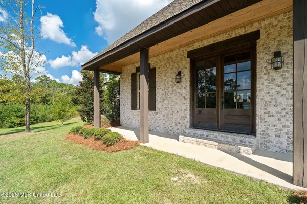 21 Higgins Cutoff Road, Sumrall, MS 39482