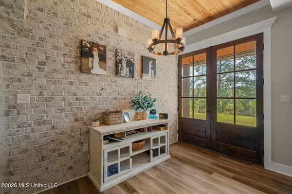 21 Higgins Cutoff Road, Sumrall, MS 39482