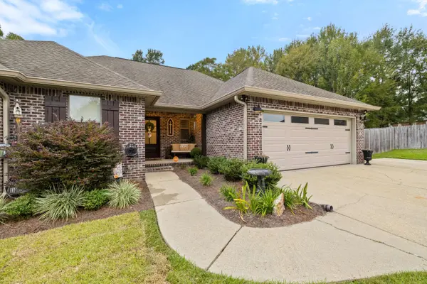 131 Boulder Dr., Petal, MS 39465