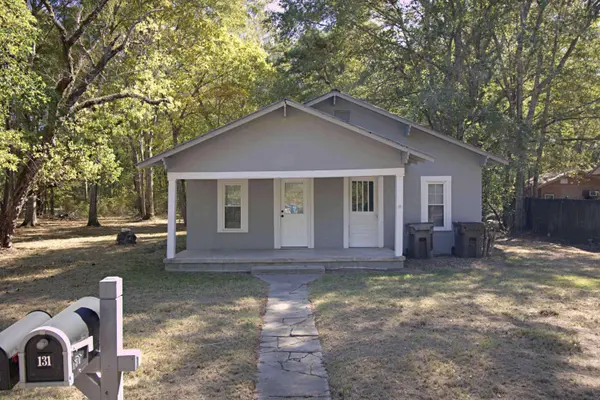 134 Shelby St., Hattiesburg, MS 39401