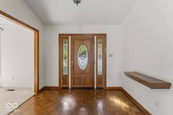 3382 Eden Park PL, Carmel, IN 46033