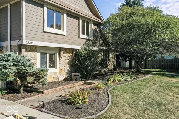 3382 Eden Park PL, Carmel, IN 46033
