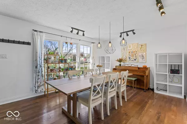 8820 Deer Run CT, Indianapolis, IN 46256