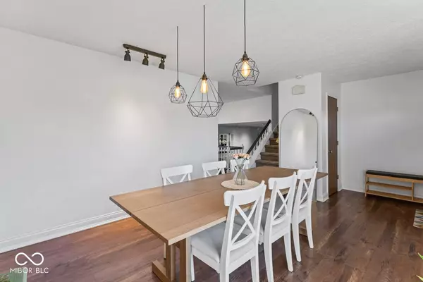 8820 Deer Run CT, Indianapolis, IN 46256