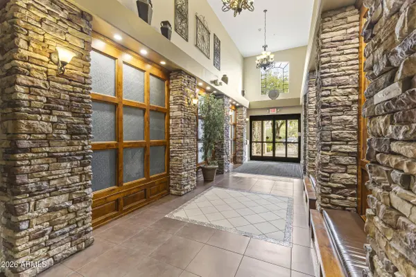 5450 E DEER VALLEY Drive #1002, Phoenix, AZ 85054