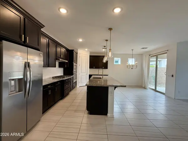 19824 W Exeter Boulevard, Litchfield Park, AZ 85340