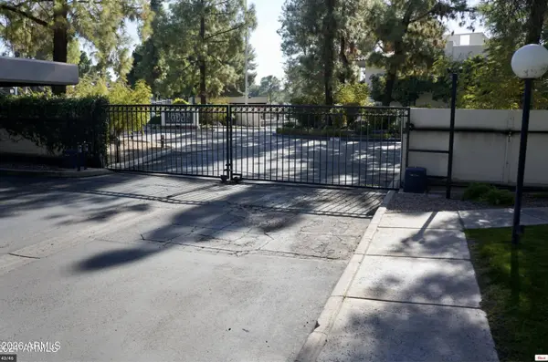 5200 S Lakeshore Drive #111, Tempe, AZ 85283