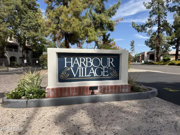 5200 S Lakeshore Drive #111, Tempe, AZ 85283