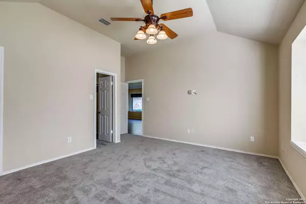 7538 Tantivity, San Antonio, TX 78249