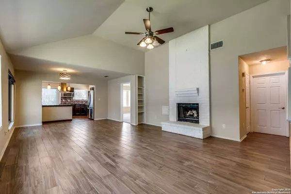 7538 Tantivity, San Antonio, TX 78249