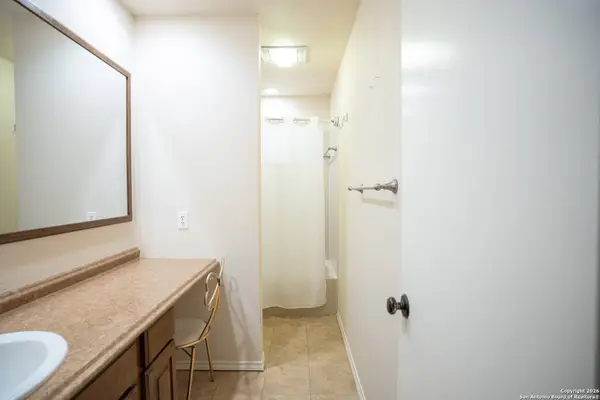 11001 Wurzbach UNIT 401, San Antonio, TX 78230