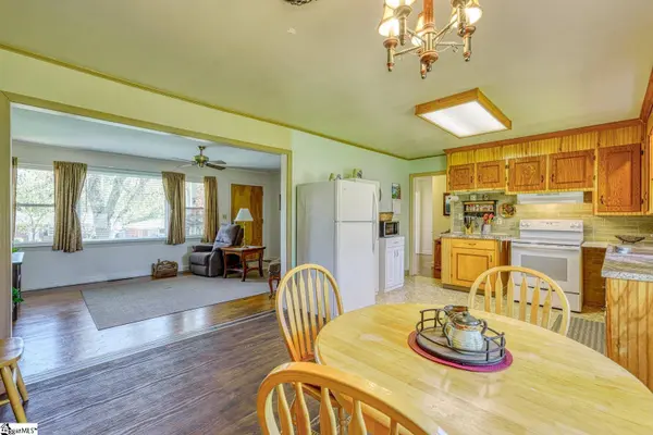 4 Jonquil Lane, Greenville, SC 29617