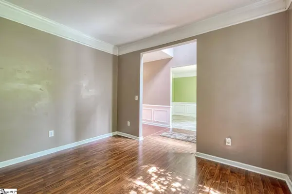 707 Birkhall Court, Spartanburg, SC 29301