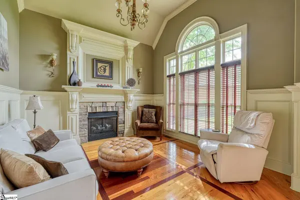 122 Beacon Hill Road, Duncan, SC 29334