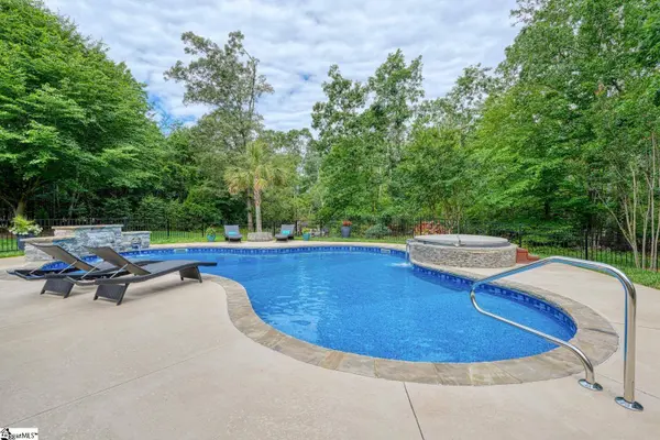 122 Beacon Hill Road, Duncan, SC 29334