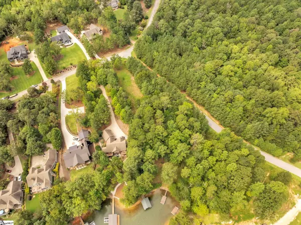 107 Abaco Lane, Seneca, SC 29772