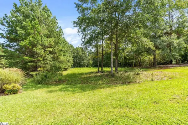107 Abaco Lane, Seneca, SC 29772