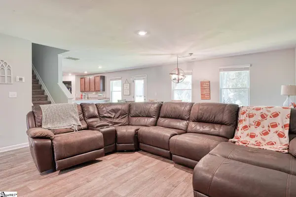 1281 Twin Bridge Road, Gaffney, SC 29341