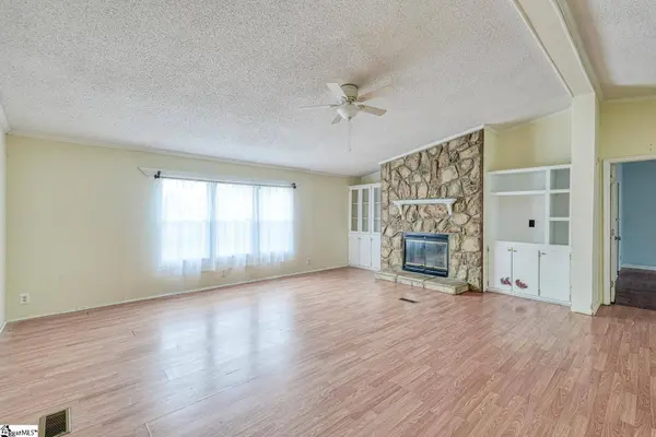 1061 Nazareth Road, Spartanburg, SC 29301