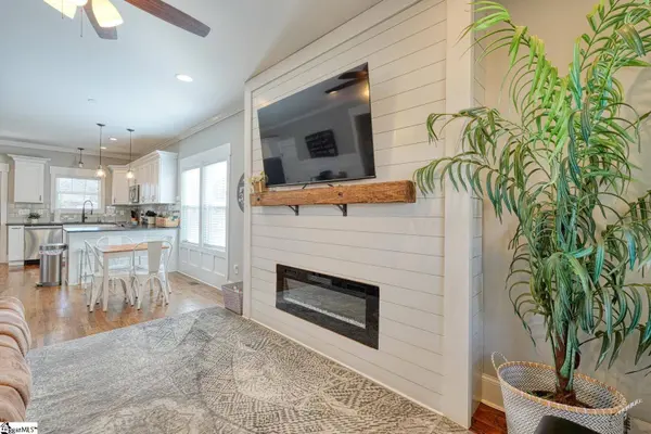 35 Burgess Avenue, Greenville, SC 29609