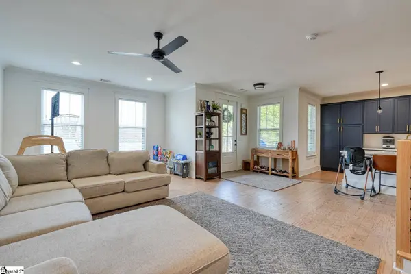 1216 N Pinot Road, Duncan, SC 29334