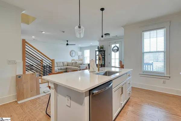 1216 N Pinot Road, Duncan, SC 29334