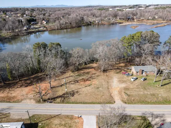 436 Berry Shoals Road, Duncan, SC 29334