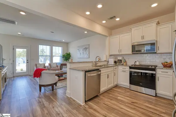 235 Dalmatian Drive, Spartanburg, SC 29307