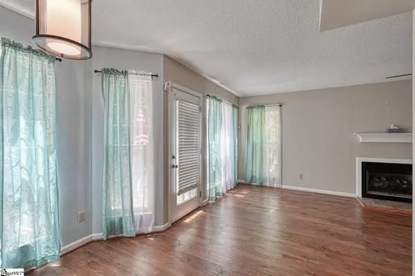 118 Oak Ridge Drive, Greenwood, SC 29649