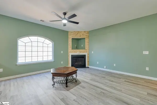 205 Whaleback Drive, Simpsonville, SC 29681