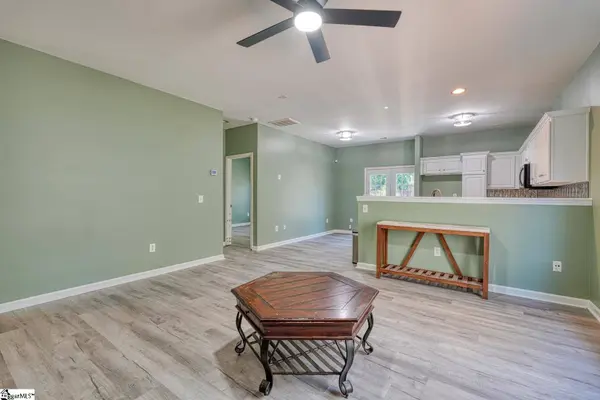 205 Whaleback Drive, Simpsonville, SC 29681