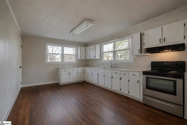 22 Taylor Street, Greenville, SC 29605