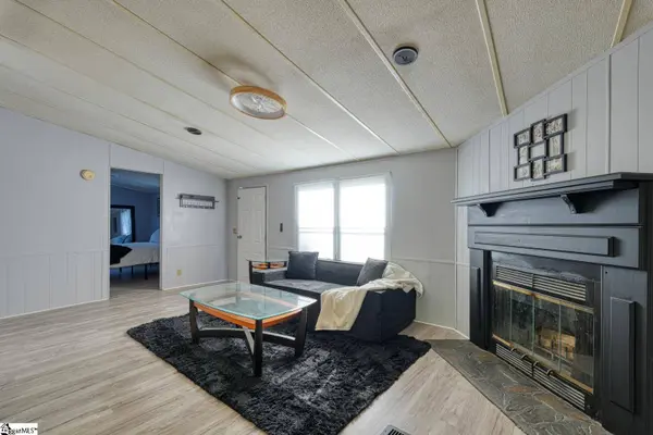 632 Union Highway, Enoree, SC 29335