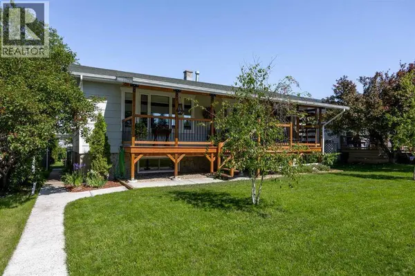 4506 Shannon Drive, Olds, AB T4H1C1