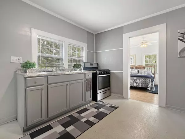 8375 Shell House Rd, Edisto Island, SC 29438