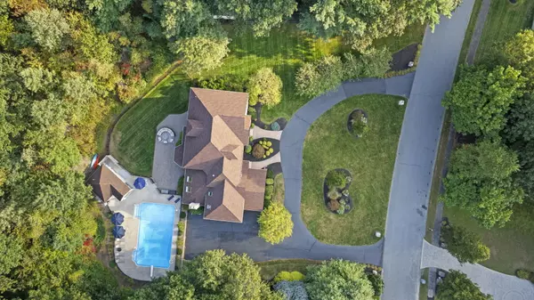 Topsfield, MA 01983-2016,29 Coppermine Rd