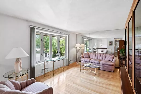 772 Lowell St, Peabody, MA 01960