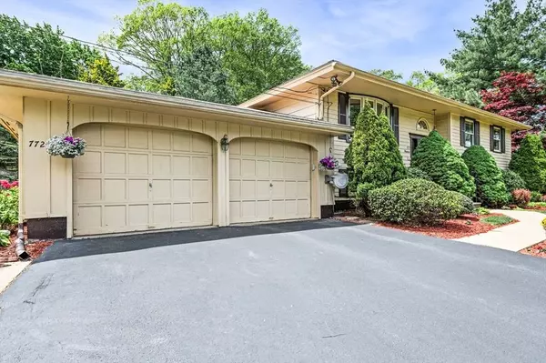 772 Lowell St, Peabody, MA 01960