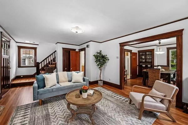 33 Intervale Ave, Saugus, MA 01906