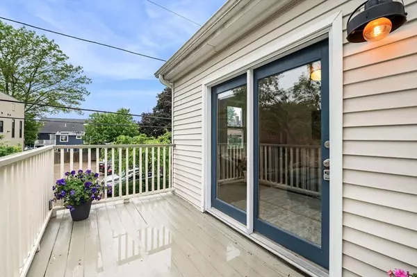 23 Turner St #4, Salem, MA 01970