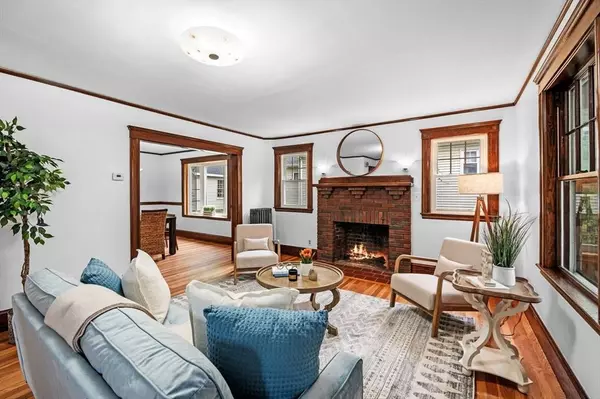 33 Intervale Ave, Saugus, MA 01906